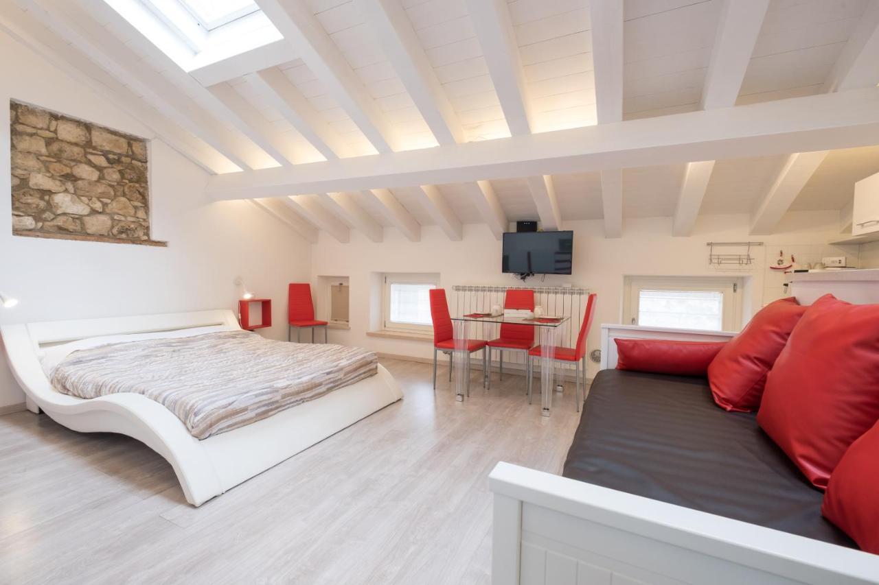 Ca' Del Jago Sole Luna Apartment نيغرار المظهر الخارجي الصورة
