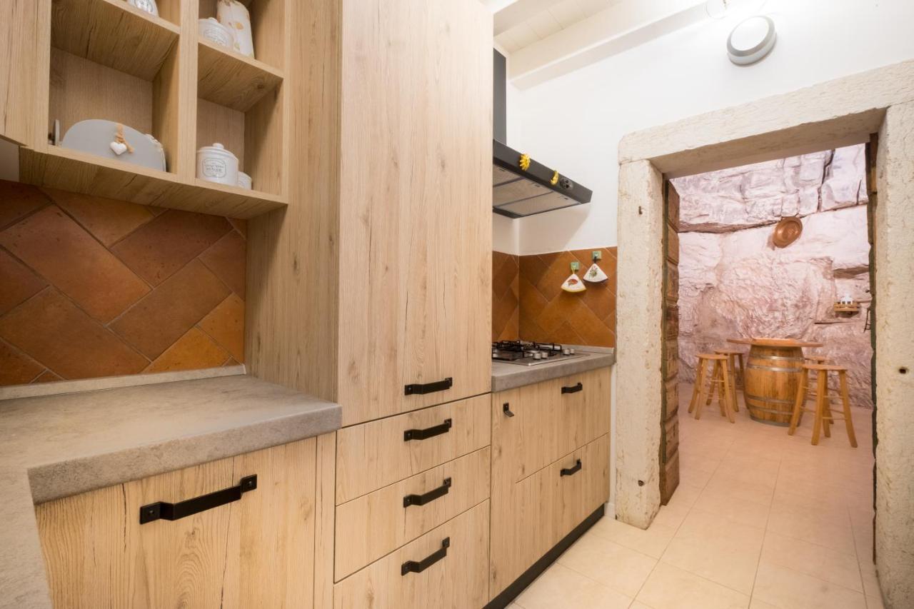 Ca' Del Jago Sole Luna Apartment نيغرار المظهر الخارجي الصورة
